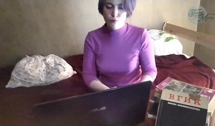 Заказала компьютерного мастера и трахнулась с ним!