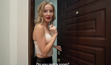 Не думал сдавать девушке квартиру, но повелся на секс!