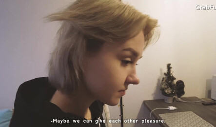 Уговорил на анальный секс русскую парихмахершу - русское порно с сюжетом