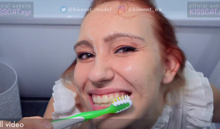 Утренний секс со сводным братом и сестрой