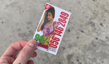 Девушка получила 1000 баксов за секс с мужчиной