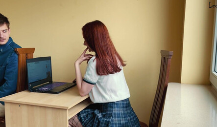 Пришлось сделать куни и трахнуть симпатичную подругу!