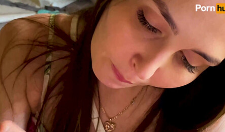 Русская женщина получает работу за сладкий секс!