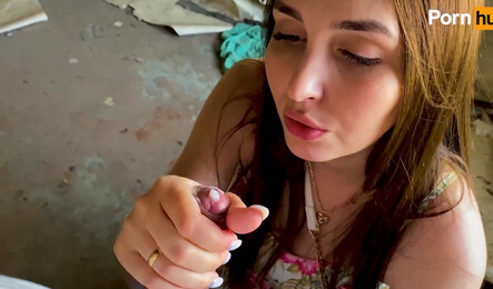 Русская женщина получает работу за сладкий секс!