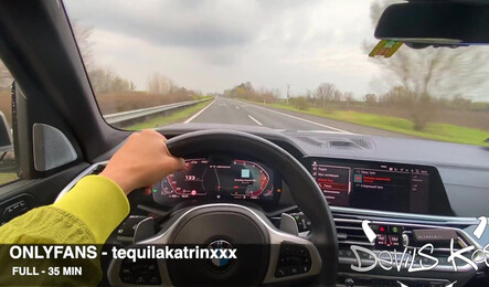 Зашел в гости к красивой девушке и она ему отсосала!