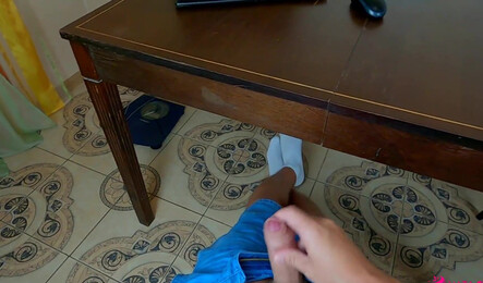 Новая девушка бати соблазнила парня на секс