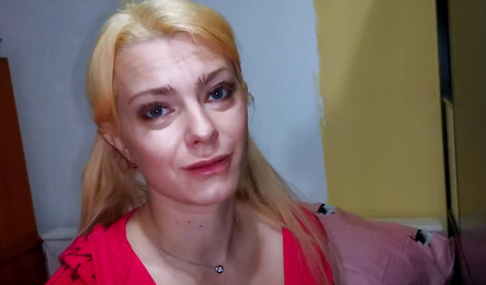 Моя сводная сестра любит делать минет