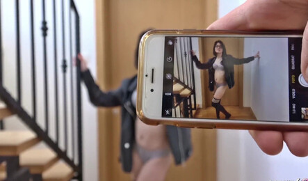 Молодая немка приняла участие в приватном порно кастинге за деньги