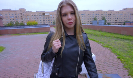 Как я трахнул милую девушку сразу после свидания