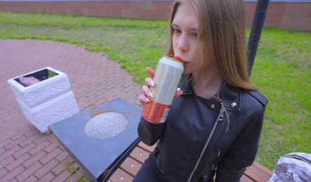 Как я трахнул милую девушку сразу после свидания