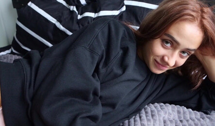 Как брат соблазнил сводную сестра и довел ее до классного оргазма