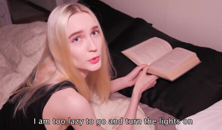 Отвлек русскую девушку и трахнул до оргазма