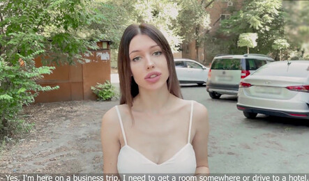 Русская девушка замужем, но от секса не отказалась