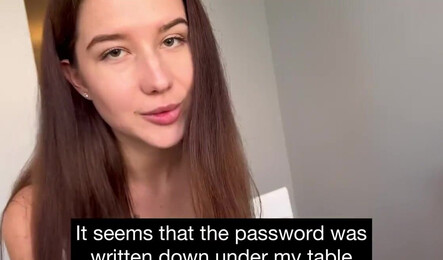 Пригласила в гости друга, чтобы починил ноутбук