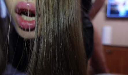 Утренний анал с соседкой, пока мужа нет дома