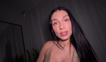 Соблазнила сводного брата на секс своим сексуальным видом